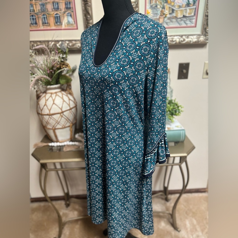 MAX STUDIO SCOOP NECK DRESS BLUE & WHITE GEOMETRIC PATTERN RUFFLE SLEEVE SZ L - Picture 6 of 9